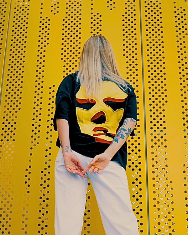Face T-shirt - Black / Red & Yellow