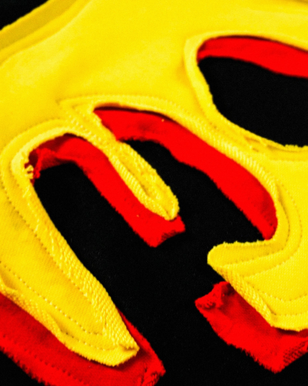 Face Sweatshirt - Black / Yellow & Red